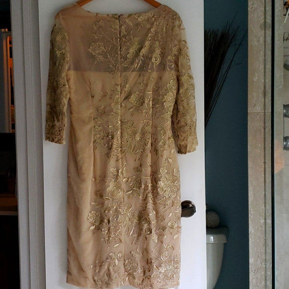 Mother of the bride dress - Picture 3 of 3